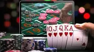 Betting layout and bet placement on tribet slot Live Roulette table
